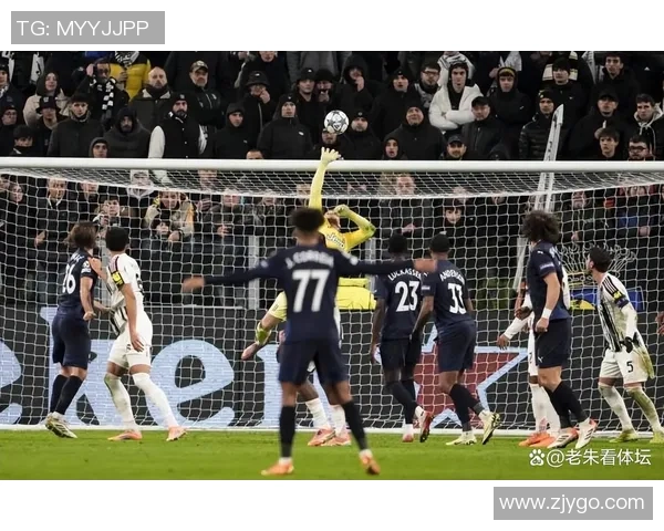 足总杯激战曼城逆转皇马全场沸腾瞬间回顾与战术解析 足总杯激战曼城逆转皇马全场沸腾瞬间回顾与战术解析